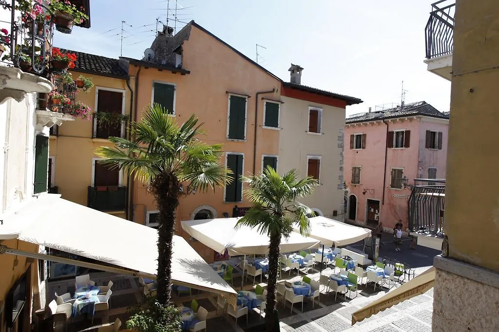 Appartamenti Piazza Umberto I Torri Del Benaco